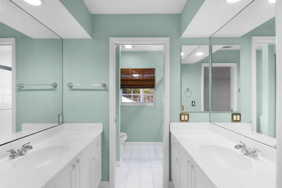 Bathroom2