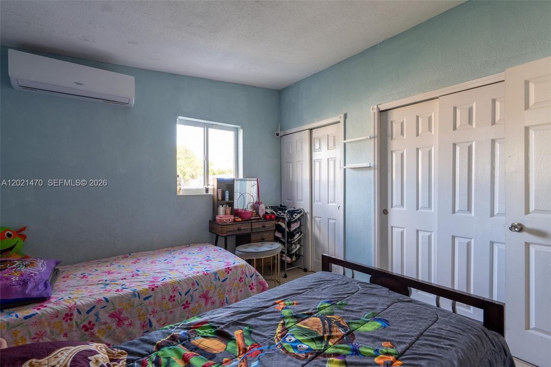 2nd Bedroom
