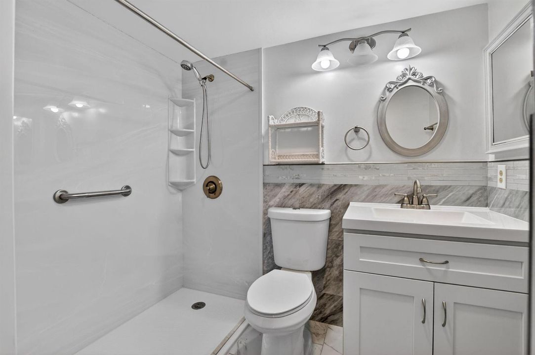 Main Bathroom