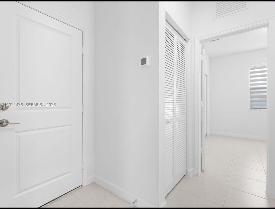 На продажу: $775,000 (3 спален, 3 ванн, 1870 Квадратных фут)