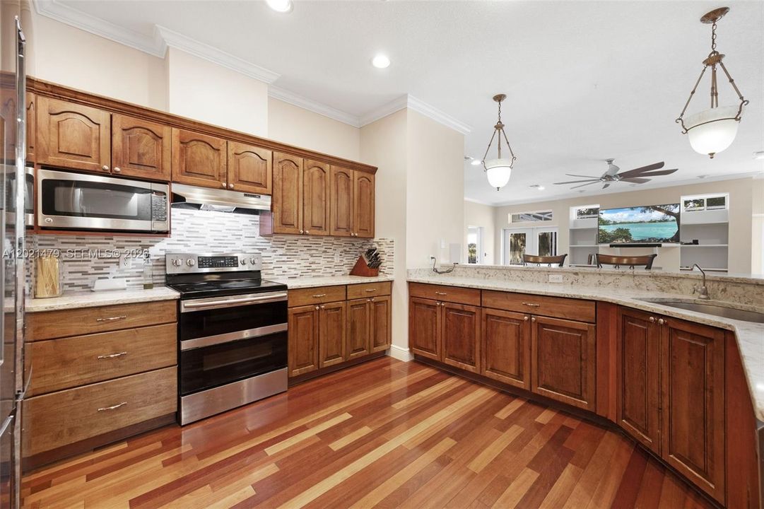 For Sale: $699,900 (3 beds, 3 baths, 0 Square Feet)