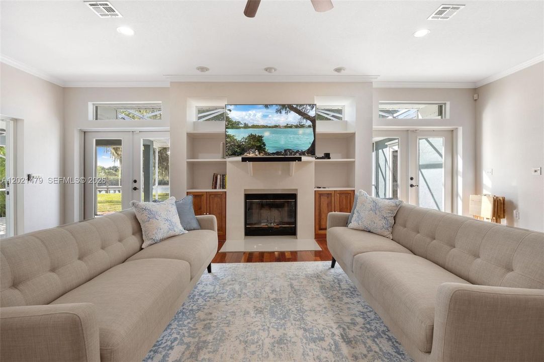 For Sale: $699,900 (3 beds, 3 baths, 0 Square Feet)
