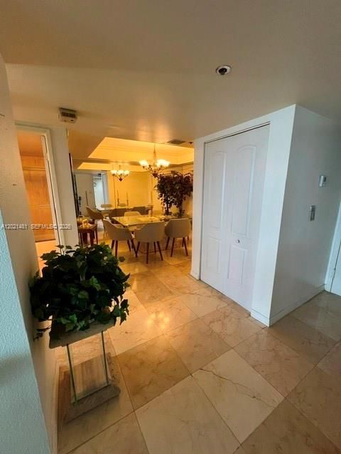 Active With Contract: $679,000 (2 beds, 2 baths, 1464 Square Feet)