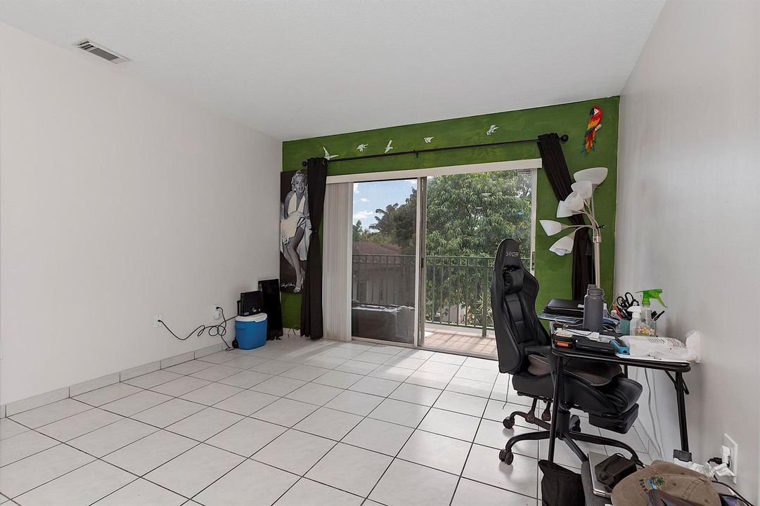 700 SE 7th ct - 206 - 133