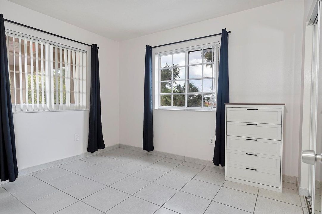 700 SE 7th ct - 206 - 147