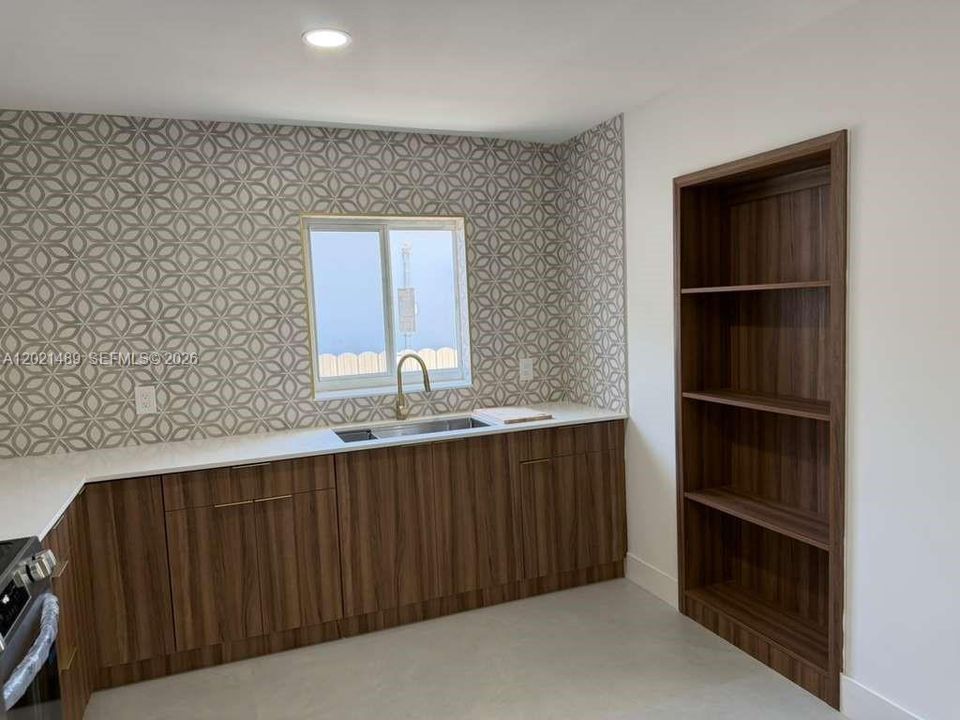 En Venta: $579,999 (4 camas, 3 baños, 1149 Pies cuadrados)