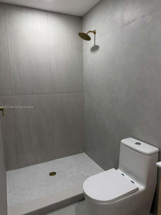 En Venta: $579,999 (4 camas, 3 baños, 1149 Pies cuadrados)