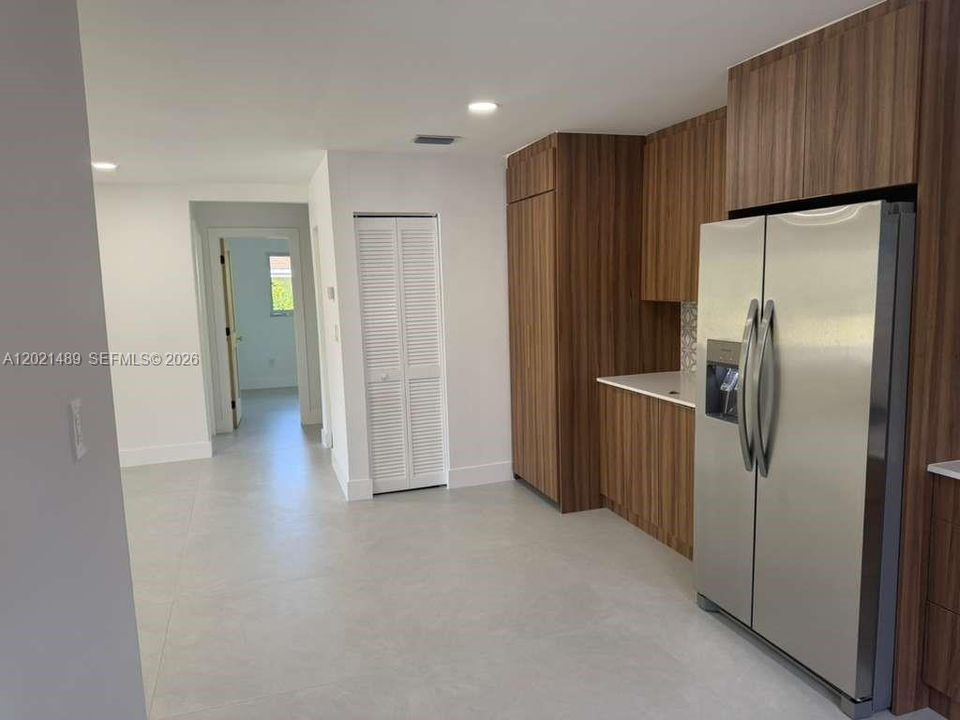 En Venta: $579,999 (4 camas, 3 baños, 1149 Pies cuadrados)