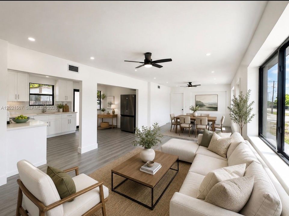 En Venta: $724,900 (4 camas, 2 baños, 1345 Pies cuadrados)
