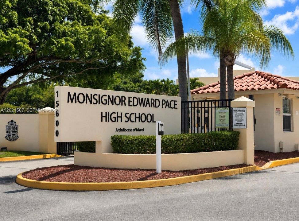 En Venta: $724,900 (4 camas, 2 baños, 1345 Pies cuadrados)