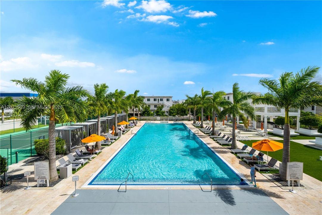 For Sale: $920,000 (4 beds, 3 baths, 2317 Square Feet)