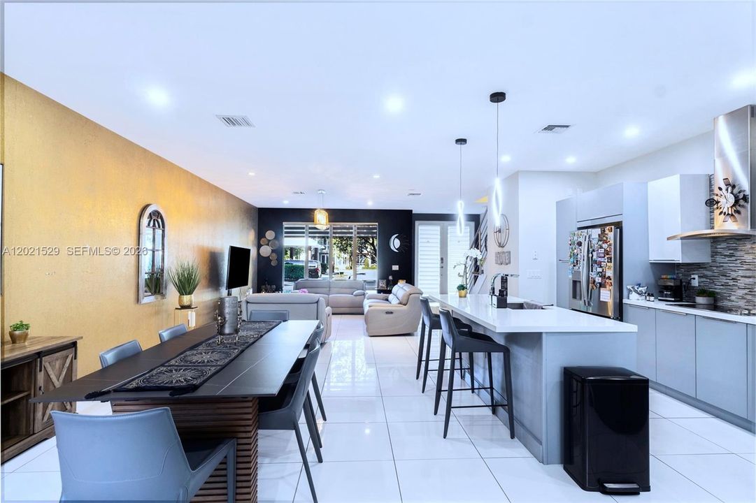 For Sale: $920,000 (4 beds, 3 baths, 2317 Square Feet)