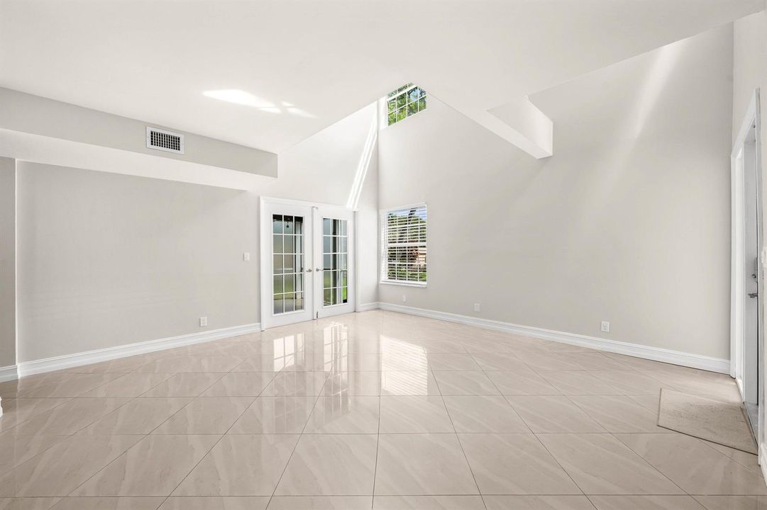 009-5331BuckheadCircle-BocaRaton-FL-3348
