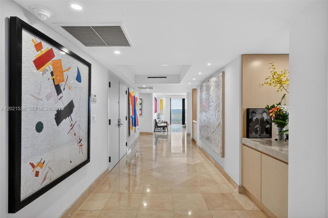 For Sale: $7,500,000 (6 beds, 4 baths, 5012 Square Feet)