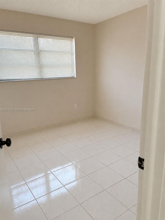 En Renta: $3,300 (3 camas, 2 baños, 1611 Pies cuadrados)