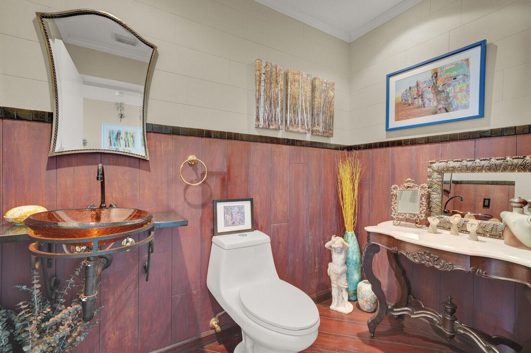 GROUND FLOOR BATH