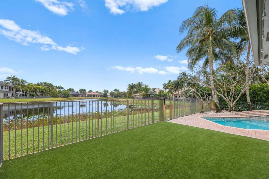 10812 Castle Oak Drive - 83.jpg-SMALL