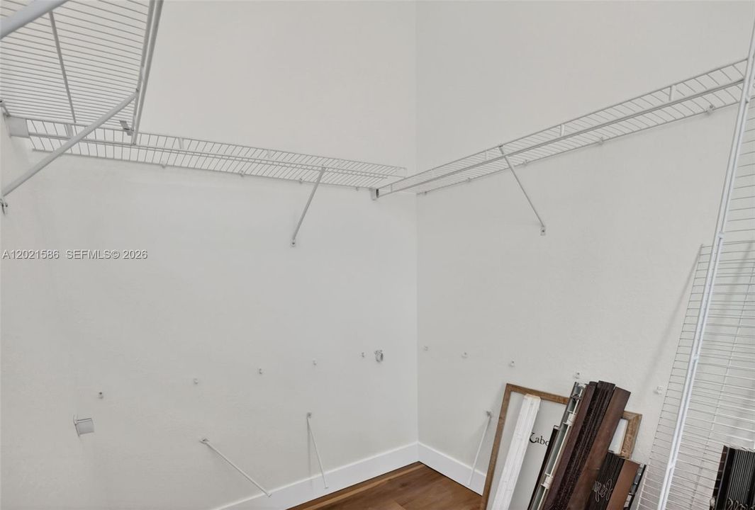 На продажу: $399,000 (3 спален, 2 ванн, 1496 Квадратных фут)