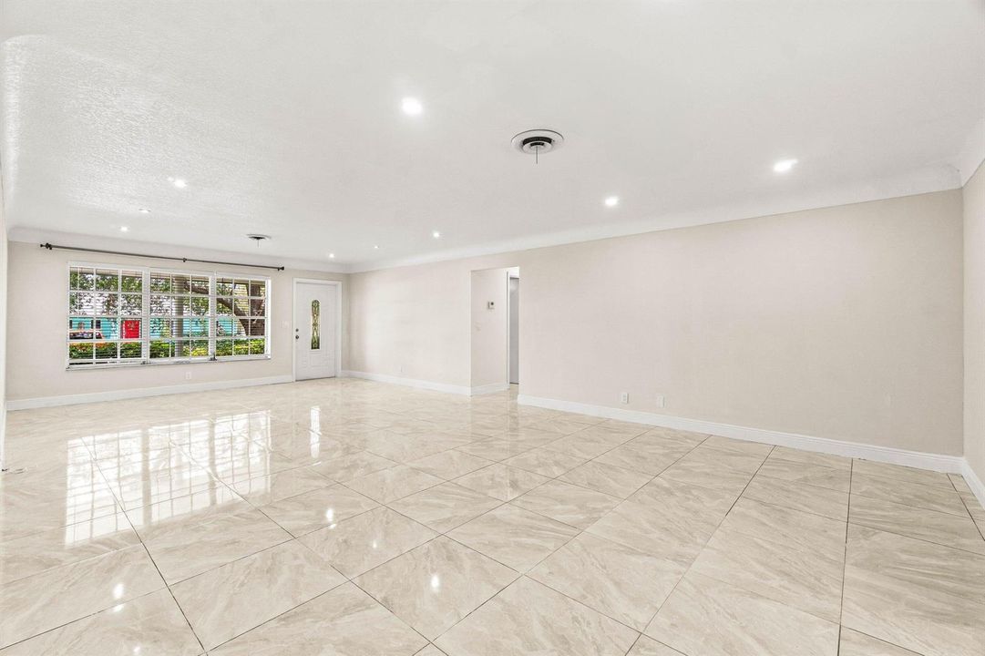 010-1290Southwest8thStreet-BocaRaton-FL-