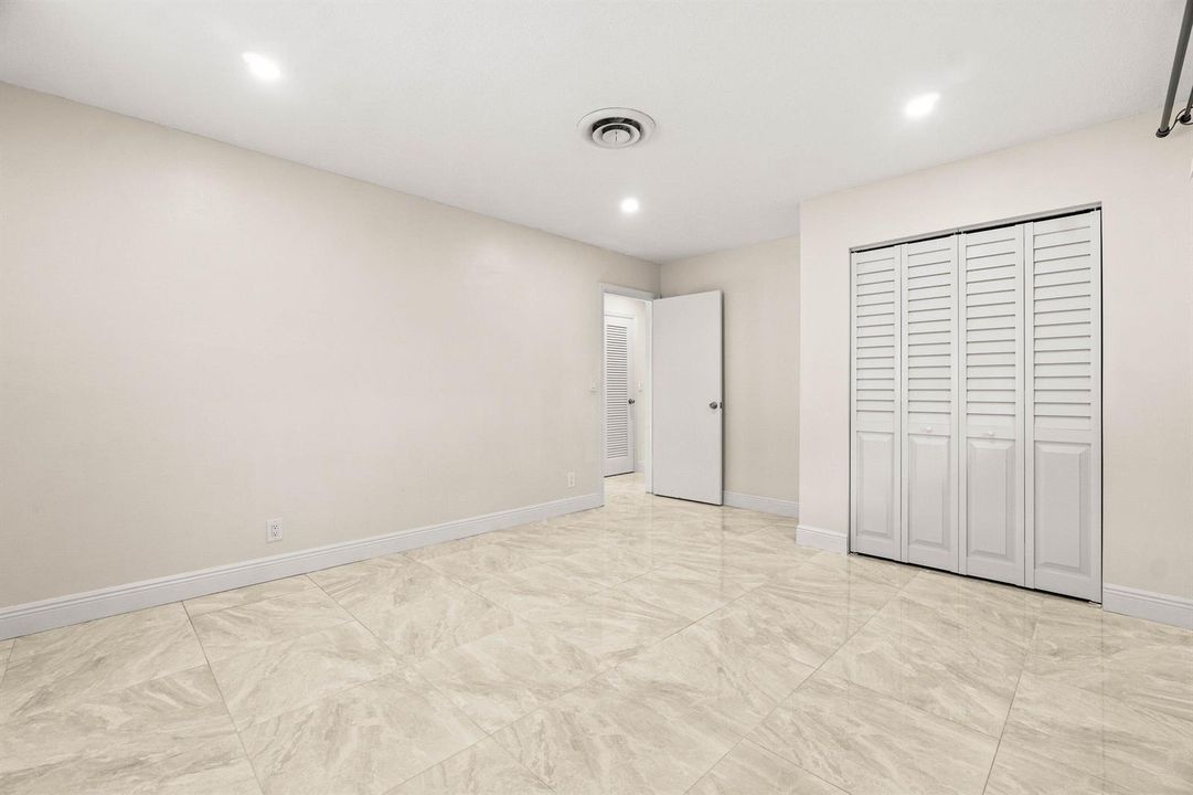 025-1290Southwest8thStreet-BocaRaton-FL-