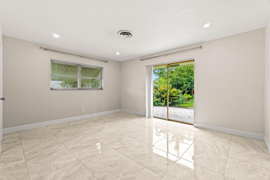 020-1290Southwest8thStreet-BocaRaton-FL-