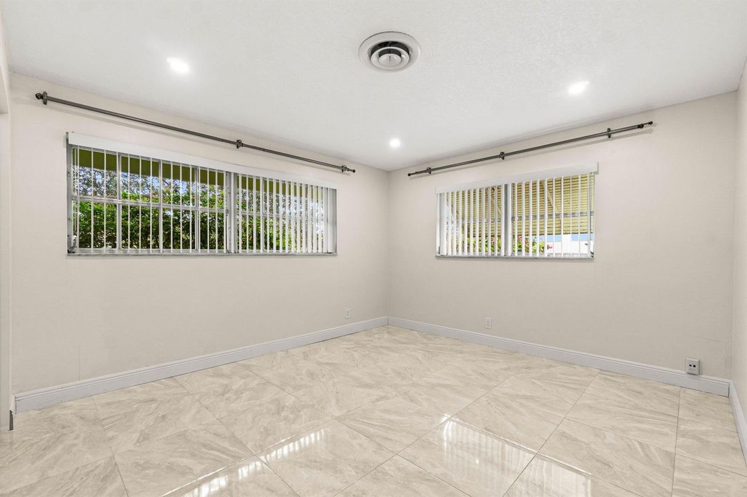 024-1290Southwest8thStreet-BocaRaton-FL-