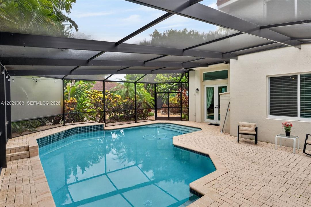 For Sale: $1,490,000 (5 beds, 3 baths, 3408 Square Feet)