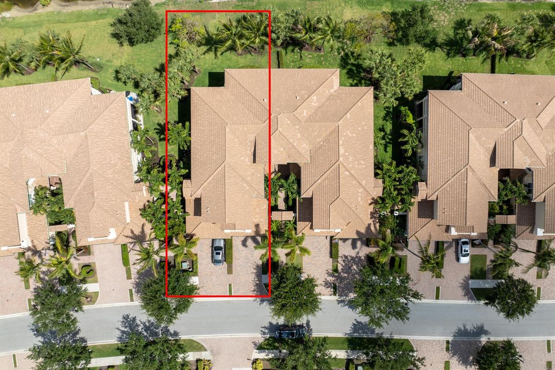 111 Tresana Blvd, 27