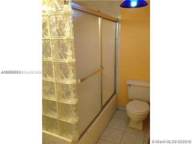 В аренду: $1,800 (1 спален, 1 ванн, 767 Квадратных фут)