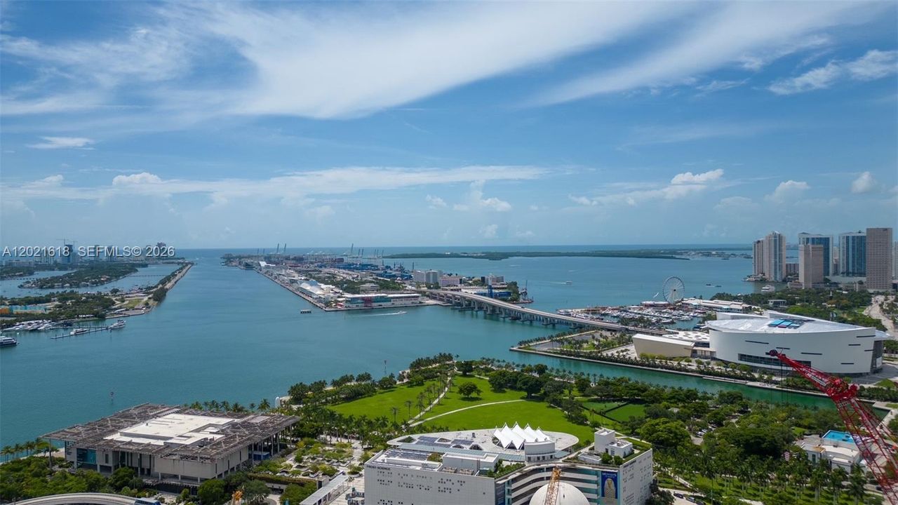 For Sale: $1,190,000 (2 beds, 2 baths, 1695 Square Feet)