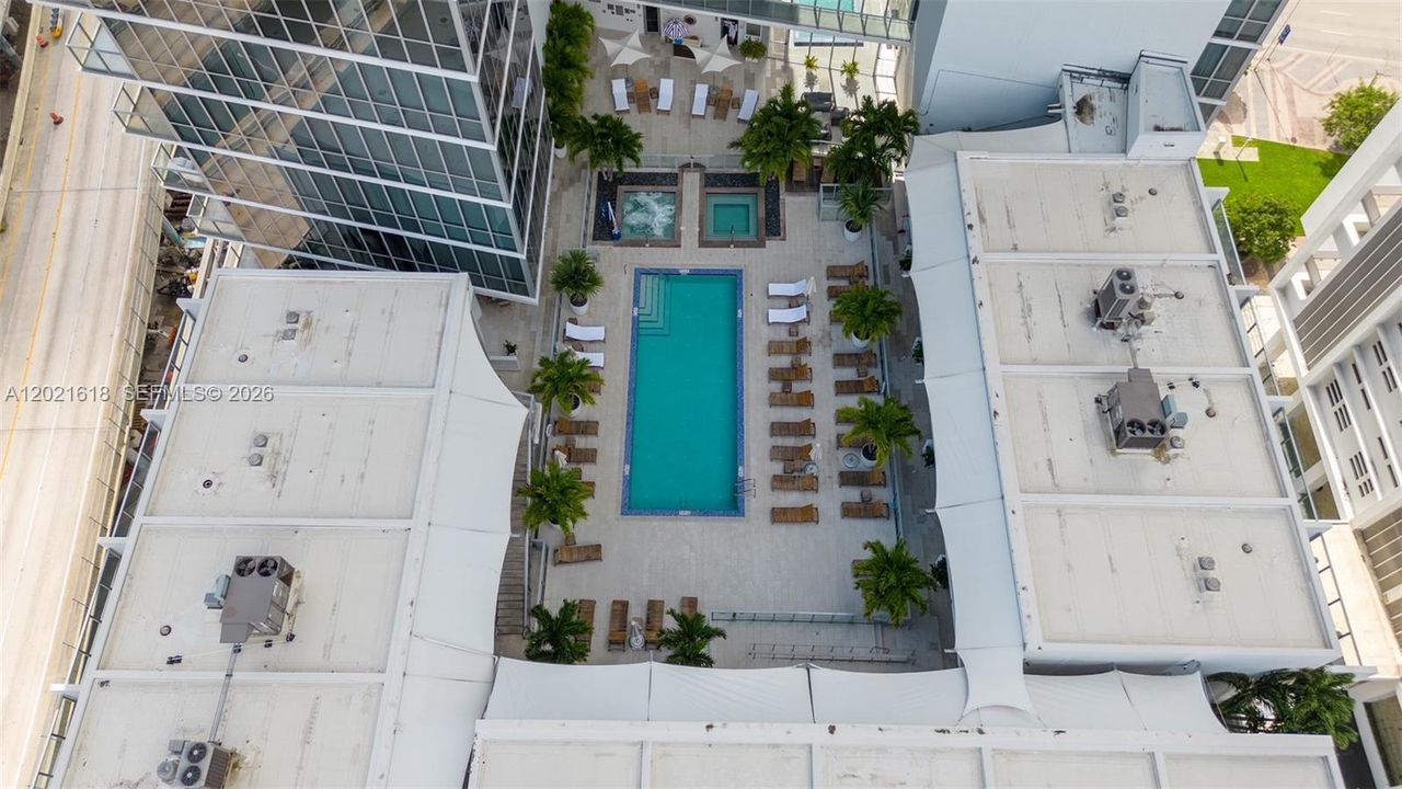 For Sale: $1,190,000 (2 beds, 2 baths, 1695 Square Feet)