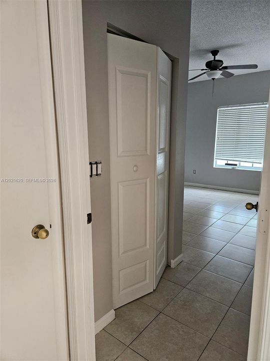 For Rent: $2,600 (2 beds, 2 baths, 1264 Square Feet)