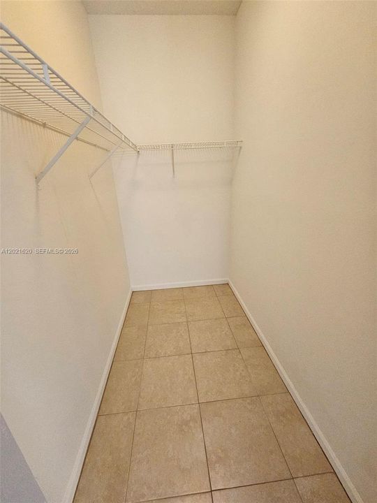 For Rent: $2,600 (2 beds, 2 baths, 1264 Square Feet)
