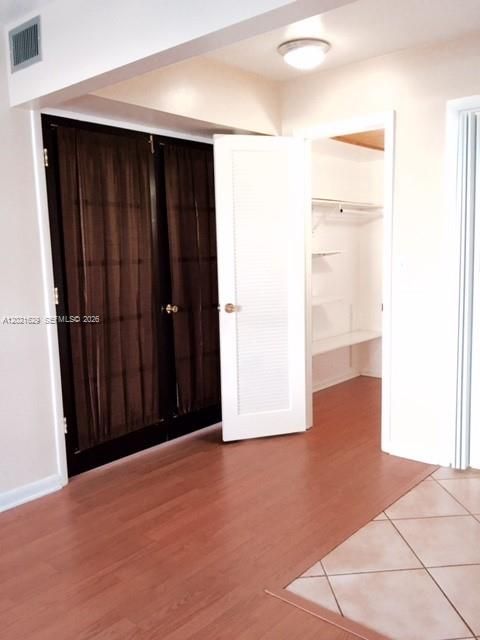For Rent: $1,650 (1 beds, 1 baths, 621 Square Feet)