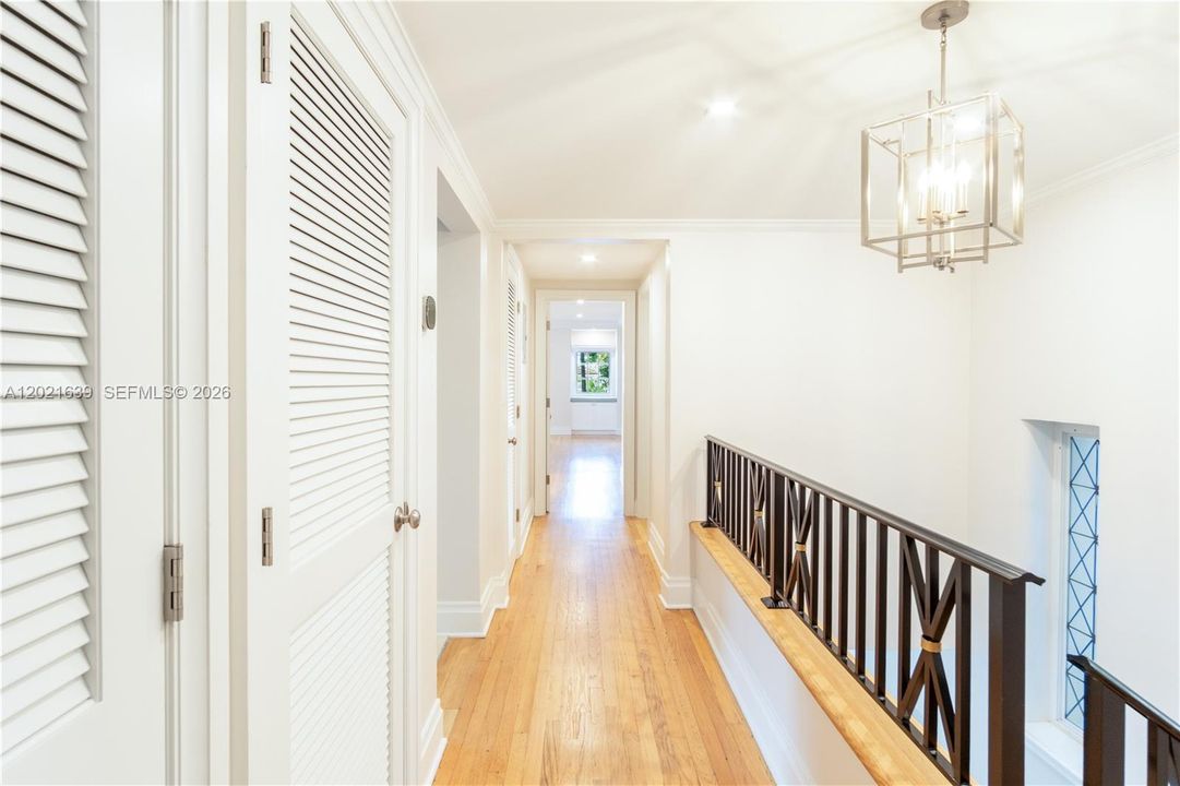For Rent: $39,500 (5 beds, 3 baths, 6089 Square Feet)