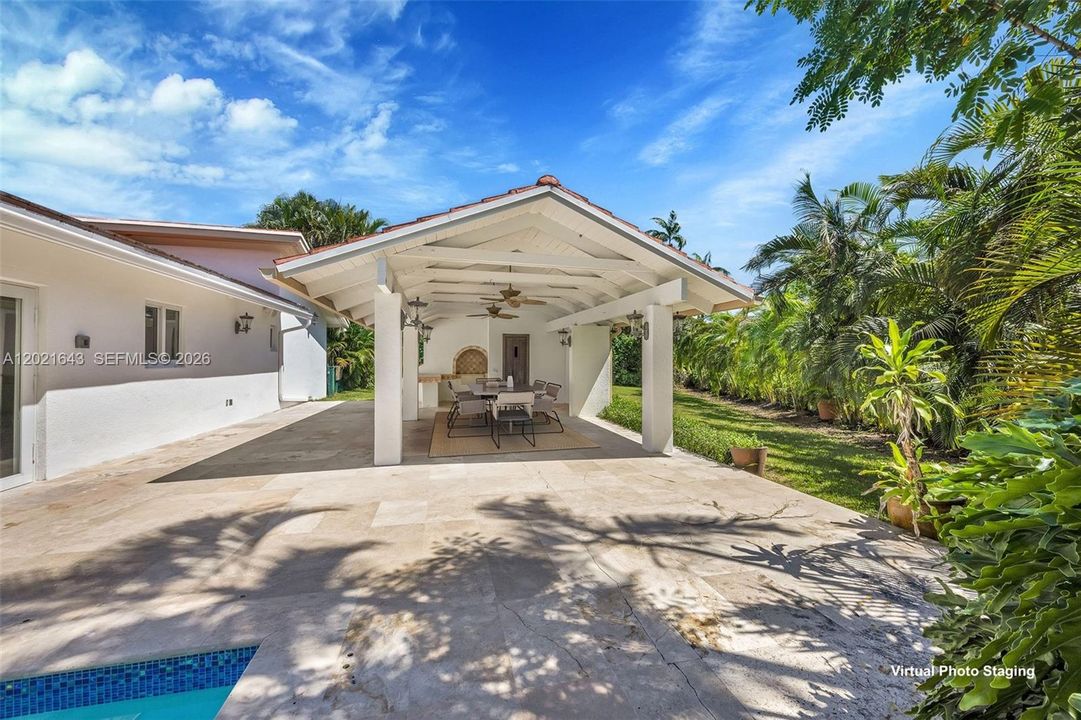 For Sale: $6,995,000 (5 beds, 4 baths, 3310 Square Feet)