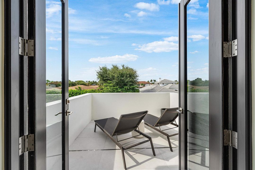 058-748Northeast72ndStreet-BocaRaton-FL-
