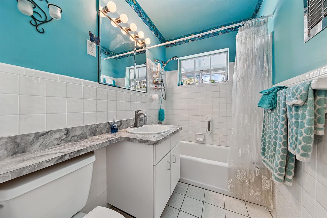 GUEST BATHROOM