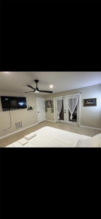 For Rent: $3,525 (3 beds, 3 baths, 0 Square Feet)