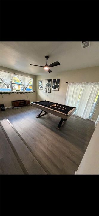 For Rent: $3,525 (3 beds, 3 baths, 0 Square Feet)