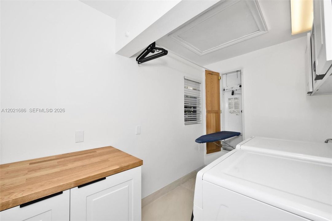 En Renta: $17,900 (5 camas, 4 baños, 3814 Pies cuadrados)