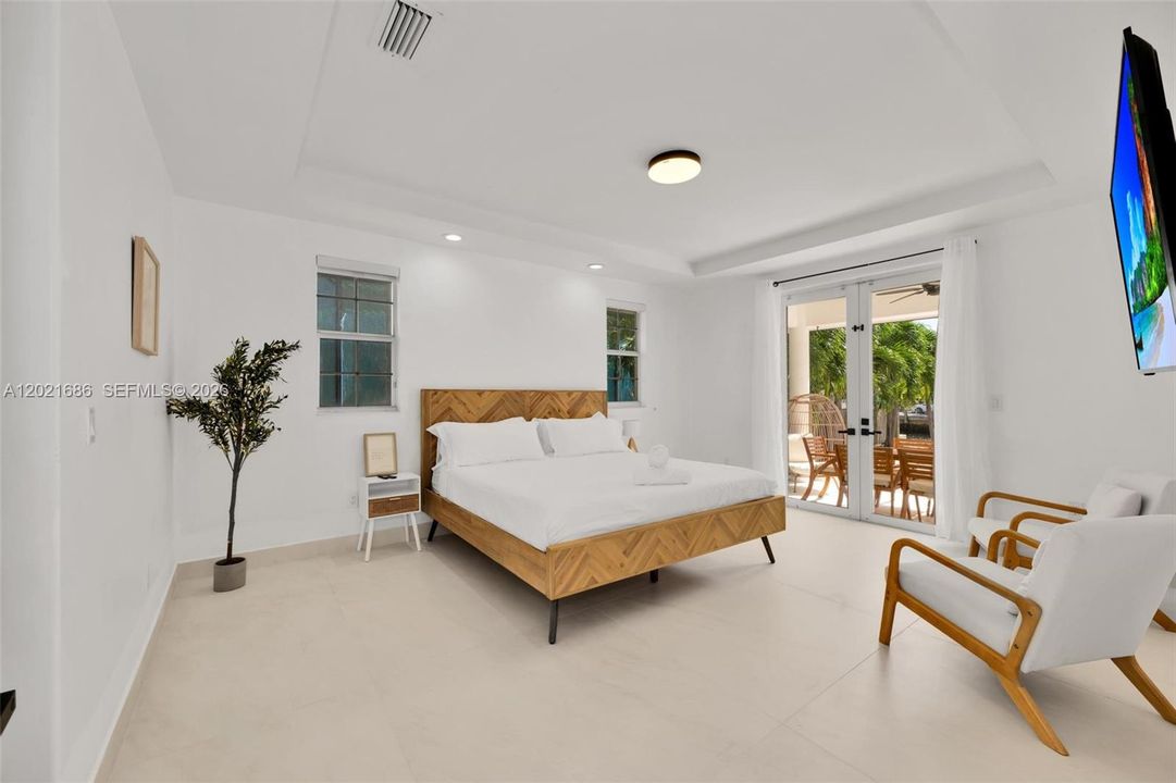 En Renta: $17,900 (5 camas, 4 baños, 3814 Pies cuadrados)