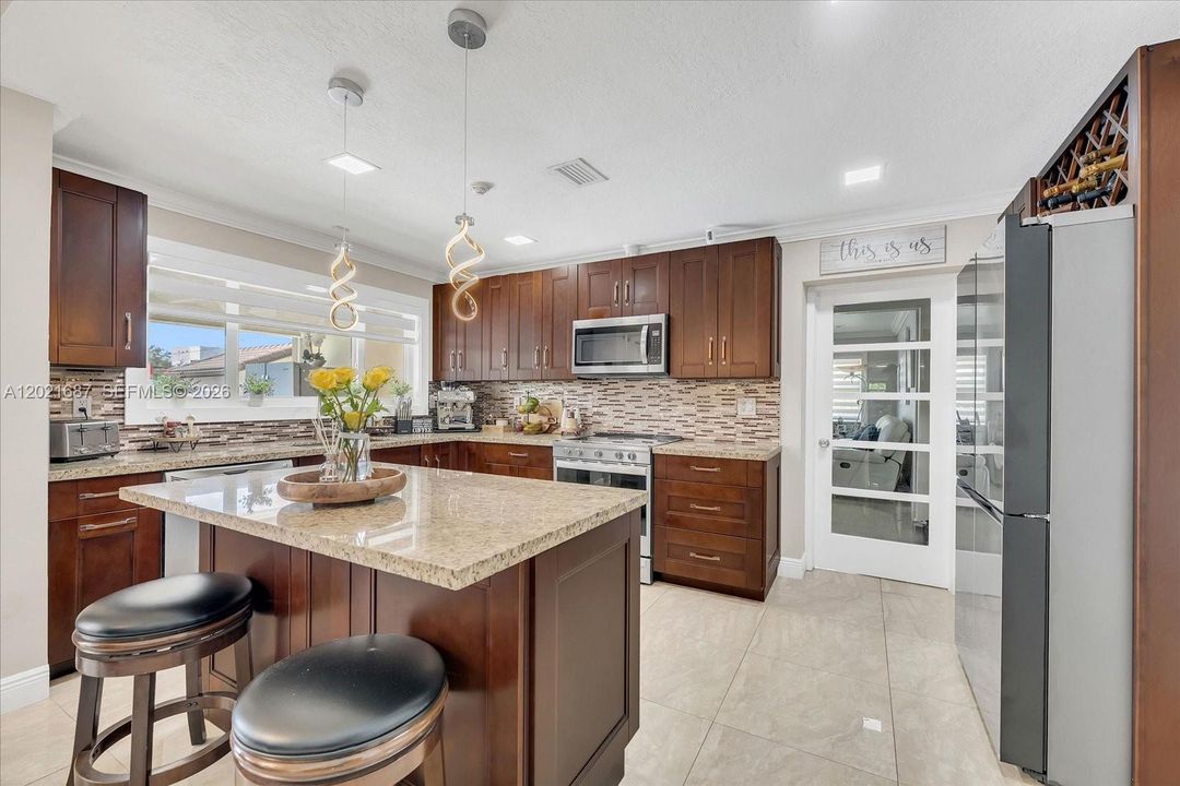 Active With Contract: $1,685,000 (4 beds, 3 baths, 2853 Square Feet)