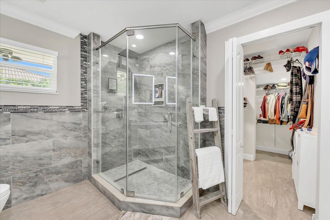 Active With Contract: $1,685,000 (4 beds, 3 baths, 2853 Square Feet)
