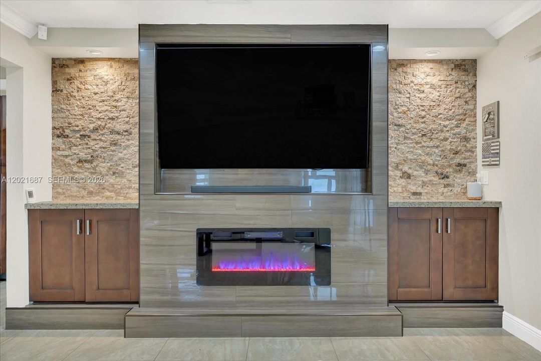 Active With Contract: $1,685,000 (4 beds, 3 baths, 2853 Square Feet)