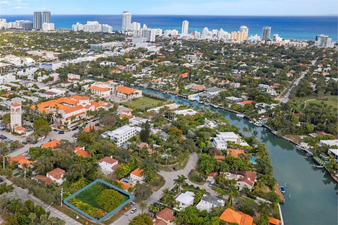 For Sale: $2,495,000 (0.25 acres)