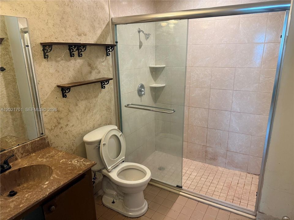 На продажу: $330,000 (3 спален, 2 ванн, 1436 Квадратных фут)
