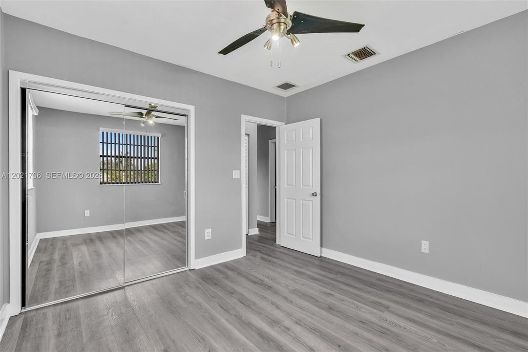 For Sale: $599,900 (3 beds, 2 baths, 1584 Square Feet)