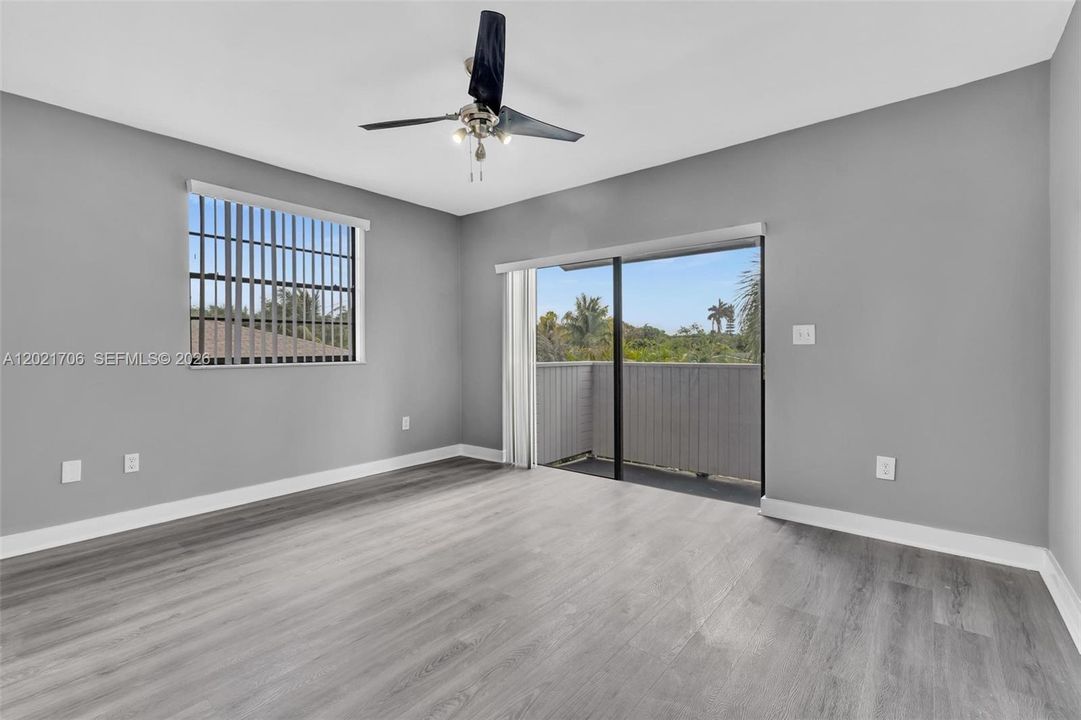 For Sale: $599,900 (3 beds, 2 baths, 1584 Square Feet)