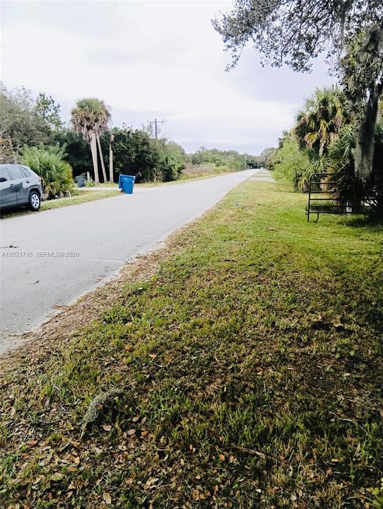 For Sale: $220,000 (1 beds, 1 baths, 800 Square Feet)